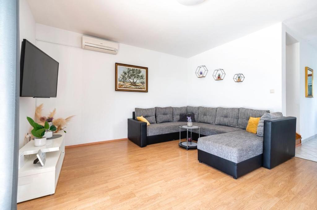 Guesthouse Matija Sestanovac Экстерьер фото