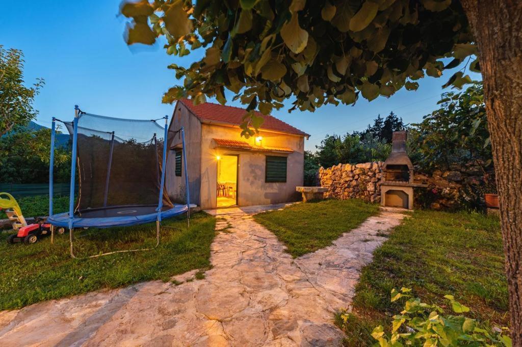 Guesthouse Matija Sestanovac Экстерьер фото
